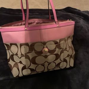 Coach purse(like new)